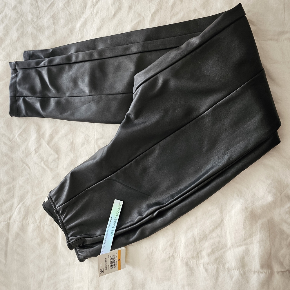 Black Leggings